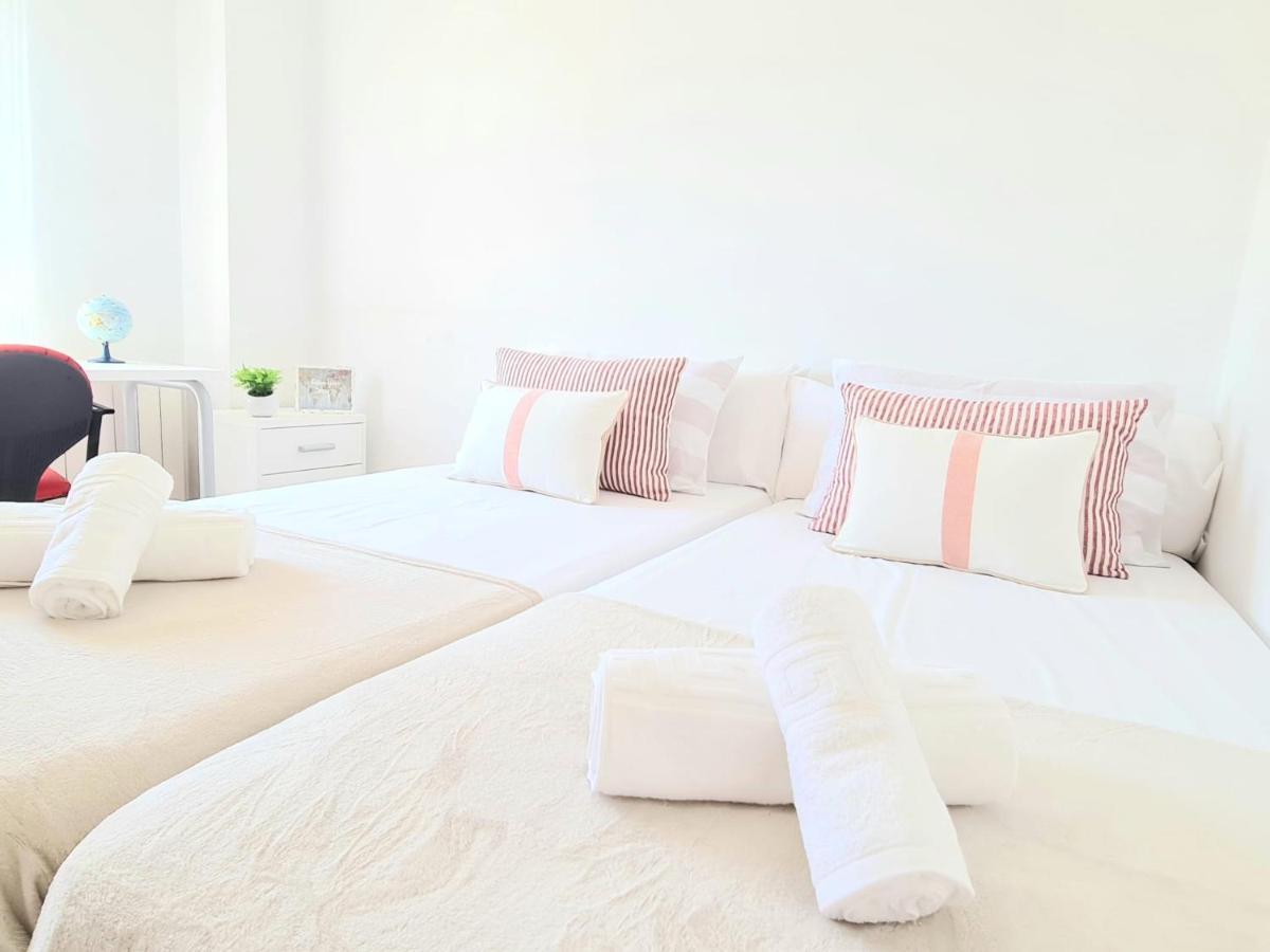 Apartamento 3 Dormitorios Málaga Exterior foto